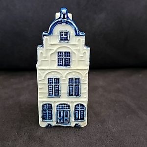 KLM Rynbende Distiller #21 house